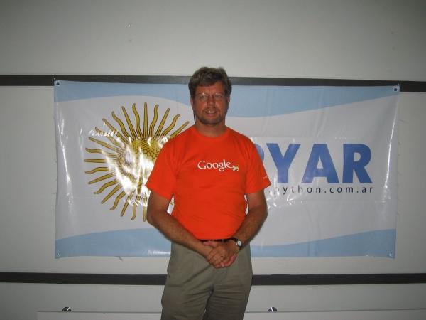 /images/Noticias/GvRyBandera/gvr-pyar-small.jpg